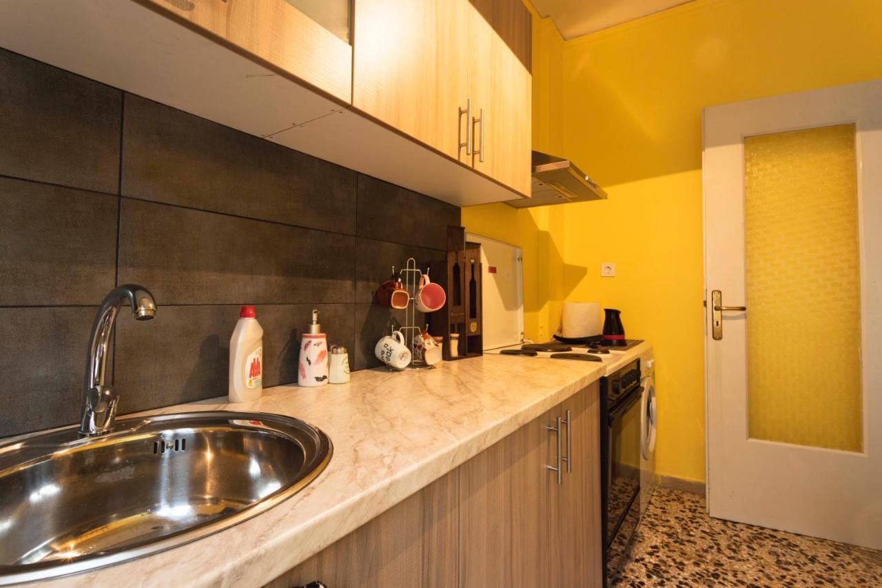 Lovely Small Apartment At Heraklion Center Ngoại thất bức ảnh